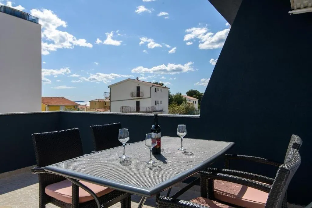 Apartment In Okrug Gornji With Sea View, Terrace, Air Conditioning, Wifi 5134-4 Trogir