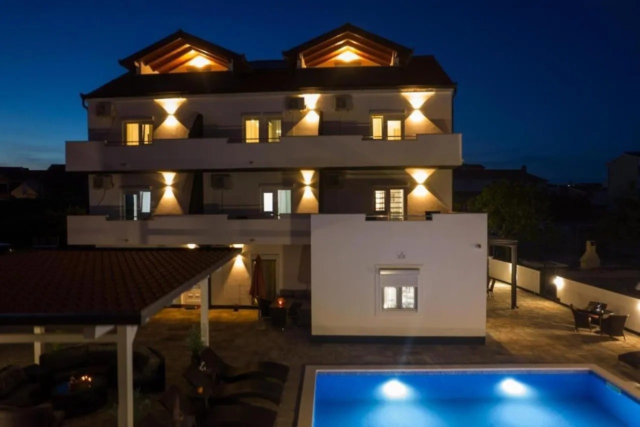 Apartment In Okrug Gornji With Sea View, Terrace, Air Conditioning, Wifi 5134-4 Trogir 0*,