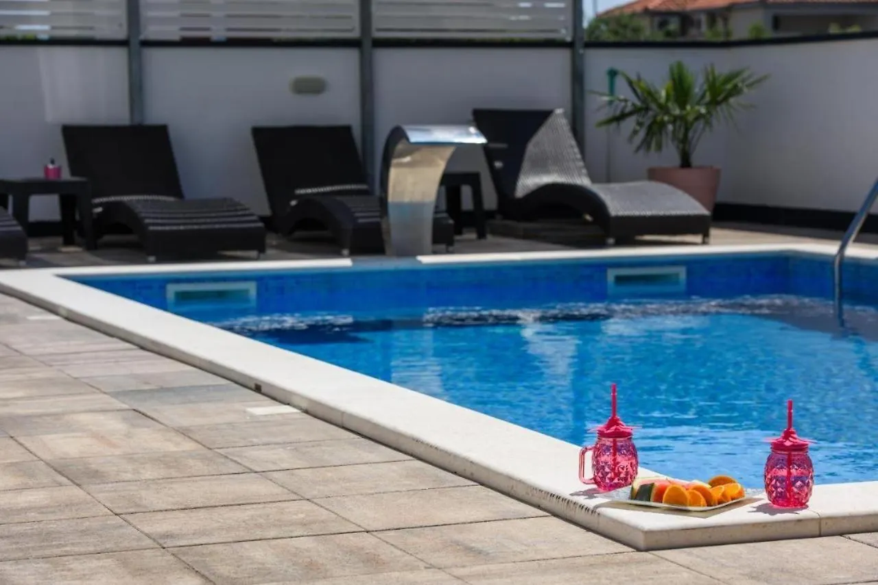 Apartment In Okrug Gornji With Sea View, Terrace, Air Conditioning, Wifi 5134-4 Trogir