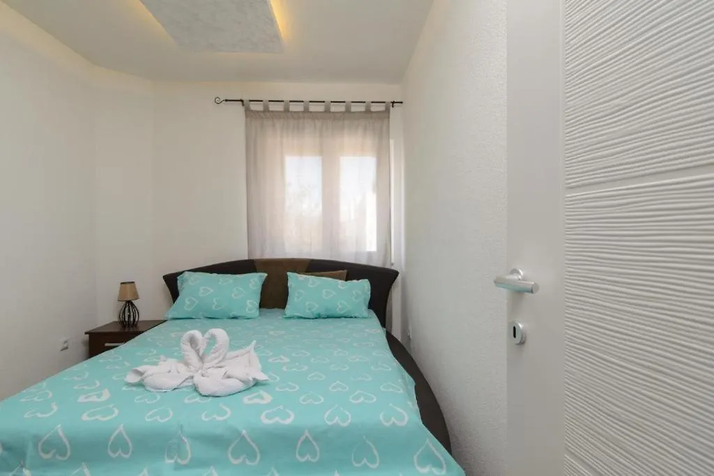 Apartment In Okrug Gornji With Sea View, Terrace, Air Conditioning, Wifi 5134-4 特罗吉尔